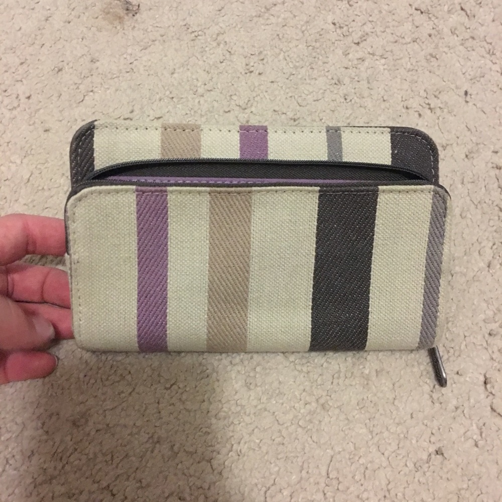 Thirty one wallet